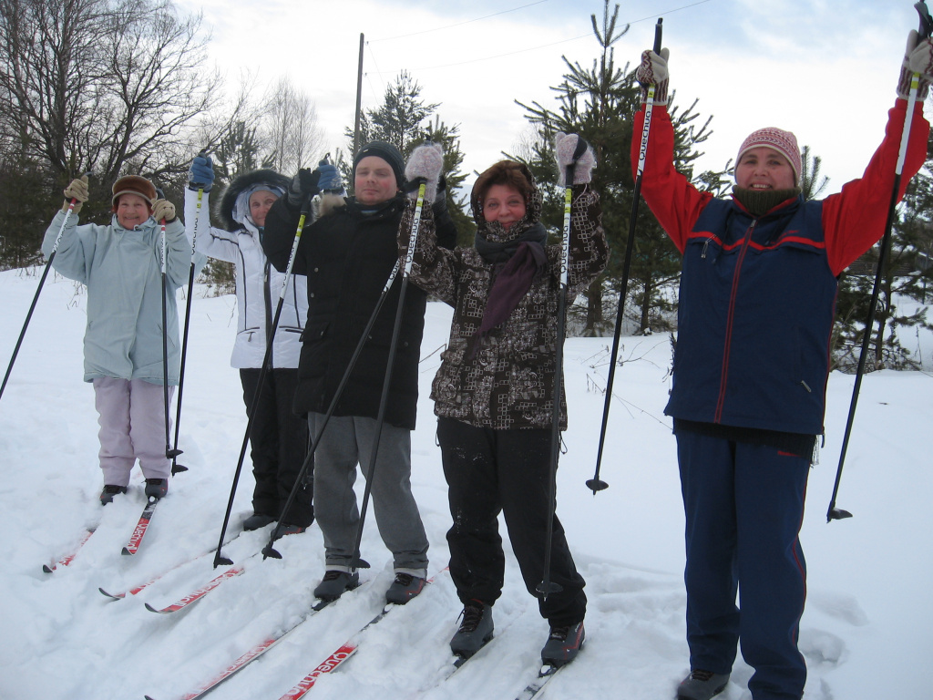 Участники лыжного забега